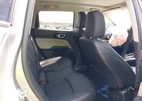 2022 Jeep Compass Limited 4X4 из США, поврежденный, VIN 3C4NJDCB8NT102888